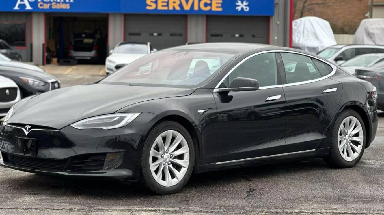 TESLA MODEL S 2017 5YJSA1E17HF179499 image